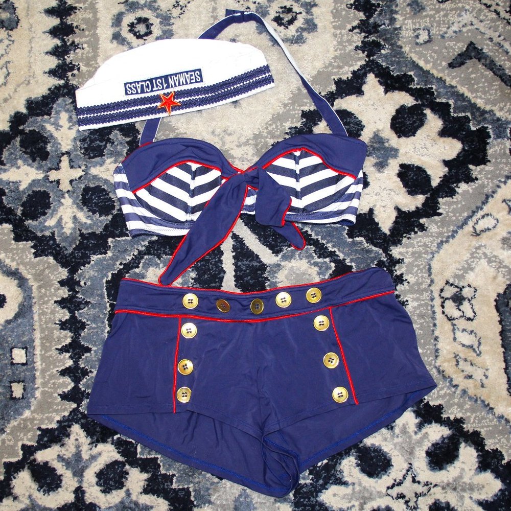 women's sailor costume